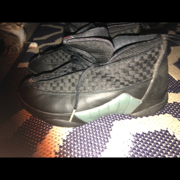 Jordans - Picture 3 of 5